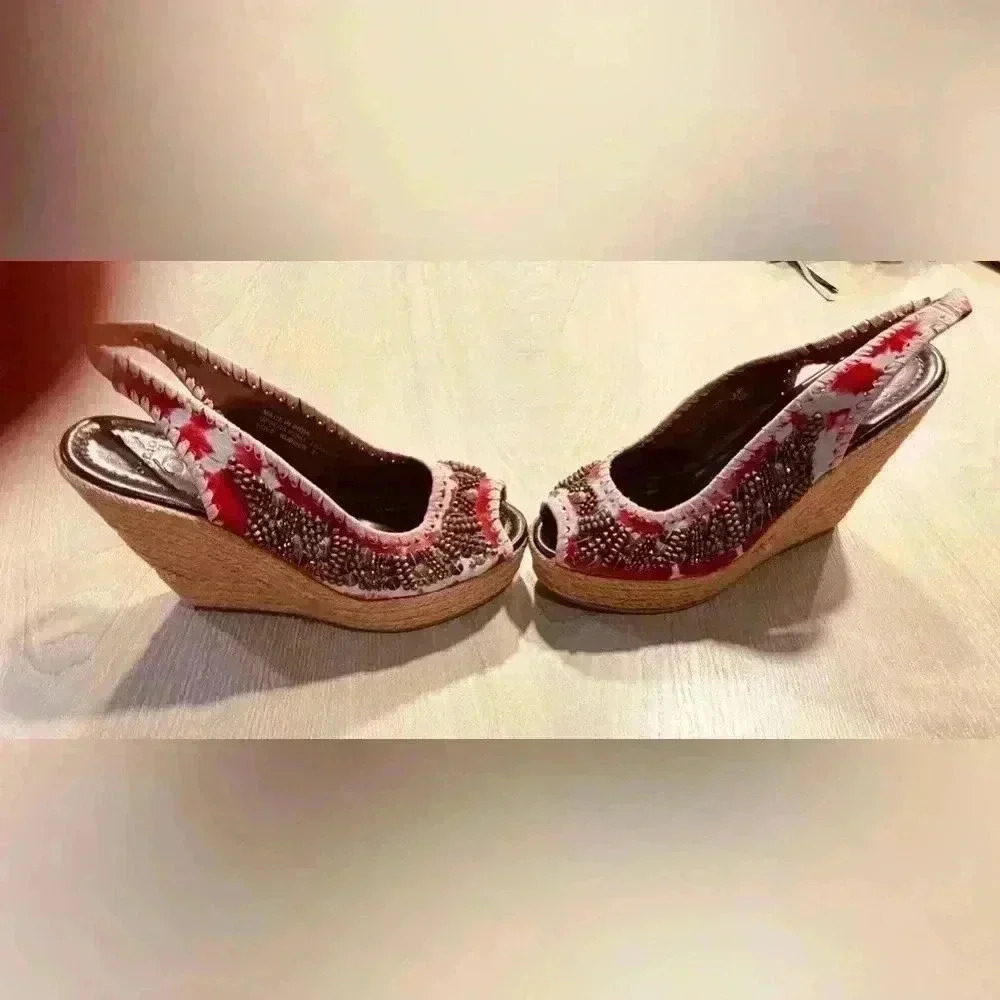 Darling Bacio 61 open toe heels with beaded details. Size 8 1/2. Heels 5 1/2” hi - Picture 2 of 6